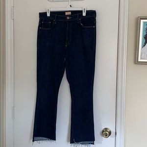 MOTHER “The Insider Crop Step Fray” in Clean Sweep